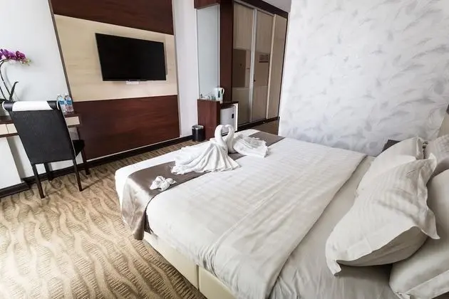 Deluxe Tek Büyük Yataklı Oda