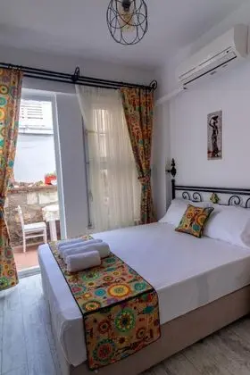 Standart Oda, Bahçe Manzaralı