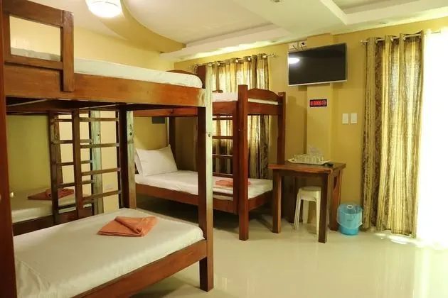 Ortak Ranzalı Oda (8 Bed)