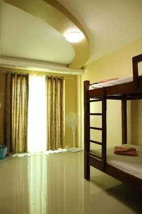 Ortak Ranzalı Oda (8 Bed)