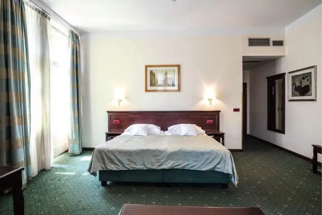 Double Room with Extra Bed