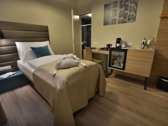 Tek Kişilik Oda, Balkon