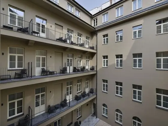 Tek Kişilik Oda, Balkon