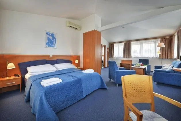Comfort Tek Büyük Yataklı Oda