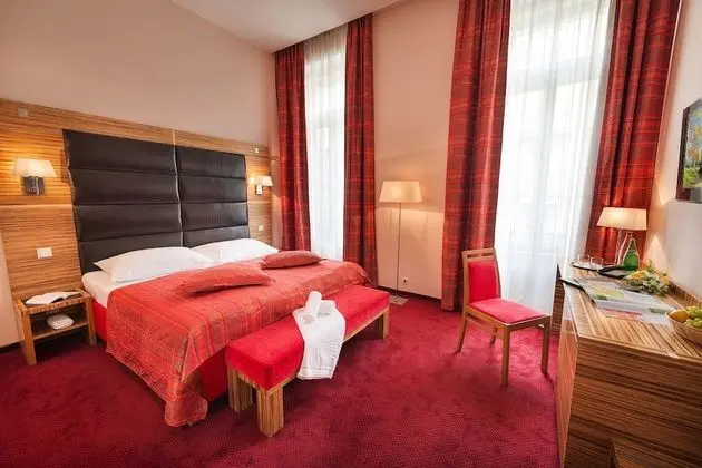 Executive Tek Büyük veya İki Ayrı Yataklı Oda, Balkon