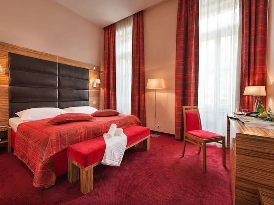 Executive Tek Büyük veya İki Ayrı Yataklı Oda, Balkon