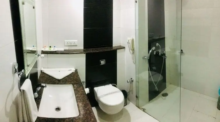 Executive Tek Büyük veya İki Ayrı Yataklı Oda, 1 En Büyük (King) Boy Yatak, Engellilere Uygun