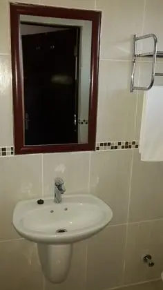 Basic Tek Büyük veya İki Ayrı Yataklı Oda, 2 Tek Kişilik Yatak