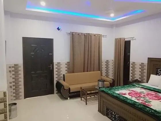 Deluxe Üç Kişilik Oda