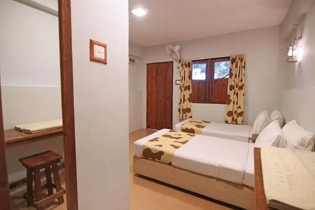 Basic Oda, 2 Tek Kişilik Yatak, Bağlantılı Odalar (Bandwagon Upper)