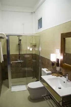 Deluxe Tek Büyük Yataklı Oda, 1 En Büyük (King) Boy Yatak, Sigara İçilmez