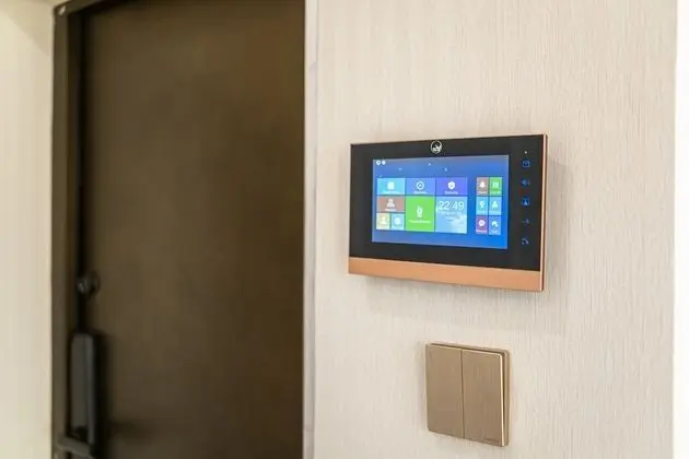 Business Tek Büyük Yataklı Oda