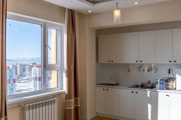 Business Tek Büyük Yataklı Oda