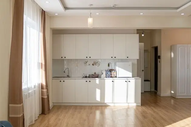 Business Tek Büyük Yataklı Oda