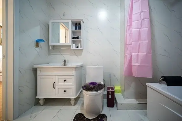 Business Tek Büyük Yataklı Oda