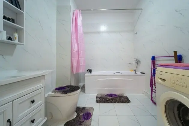 Business Tek Büyük Yataklı Oda