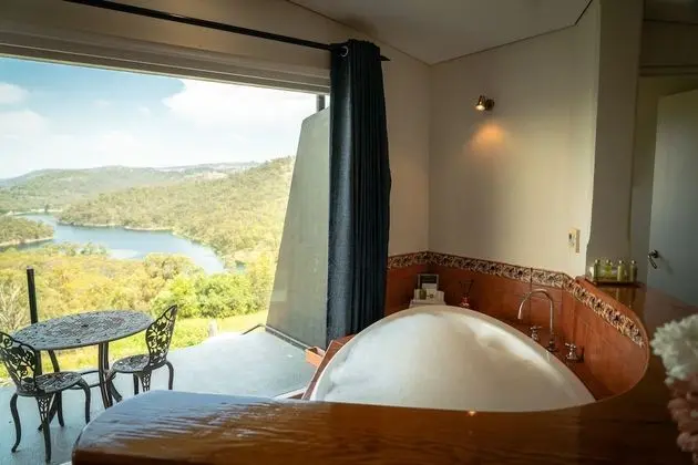 Stüdyo Süit, Göl Manzaralı (Spa)