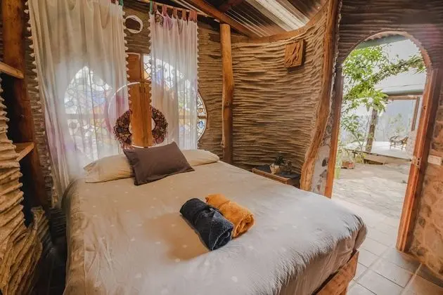 Traditional Kulübe, 1 Çift Kişilik Yatak, Ortak Banyo, Kısmi Göl Manzaralı