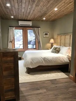 Deluxe Tek Kişilik Oda, 1 En Büyük (King) Boy Yatak, Banyolu/Duşlu, Dağ Manzaralı