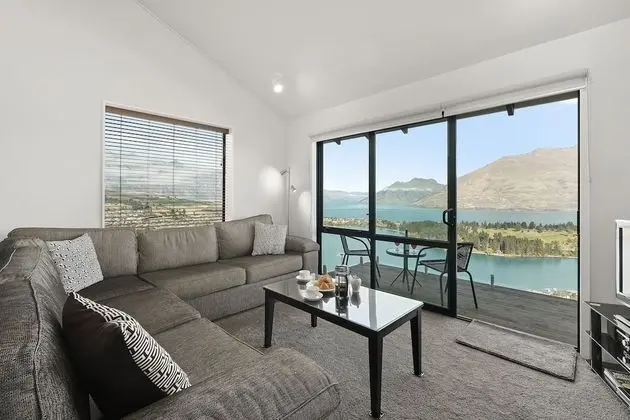 Apart Daire, 3 Yatak Odası, Balkon, Göl Manzaralı