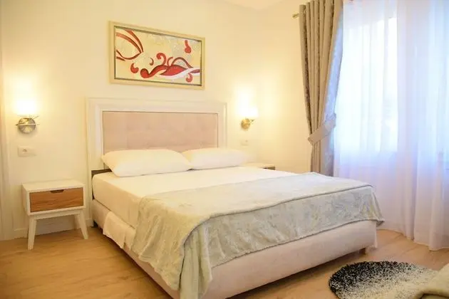 Deluxe Tek Büyük veya İki Ayrı Yataklı Oda