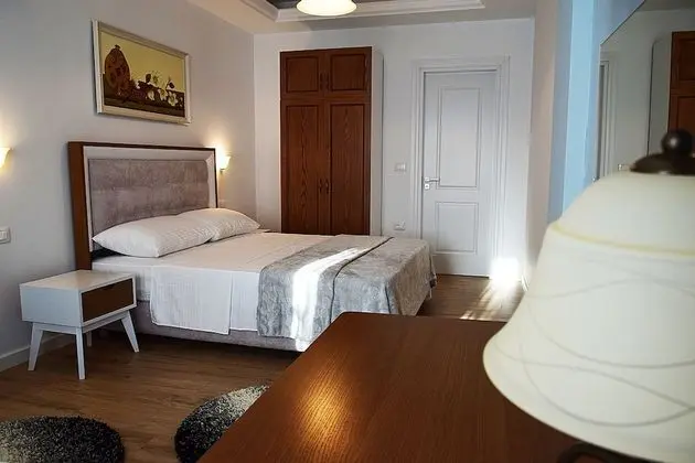 Deluxe Tek Büyük veya İki Ayrı Yataklı Oda