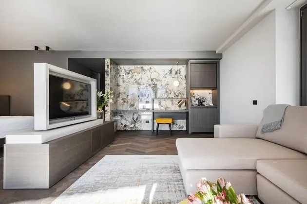 Süit, 1 En Büyük (King) Boy Yatak, Balkon, Göl Manzaralı (Alisia)