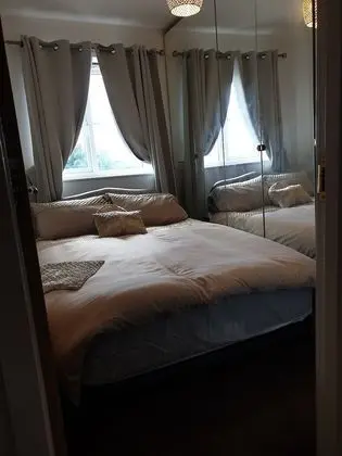 Apart Daire, 2 Büyük (Queen) Boy Yatak
