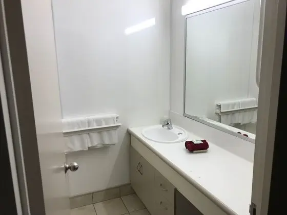 Stüdyo, Küçük Mutfak, Avlu