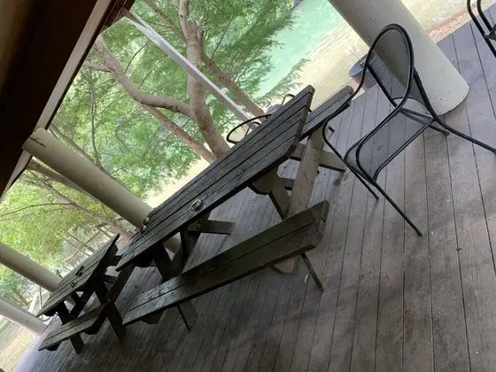 Ev (Earth Haus, Daily Rental, 18 Guests)
