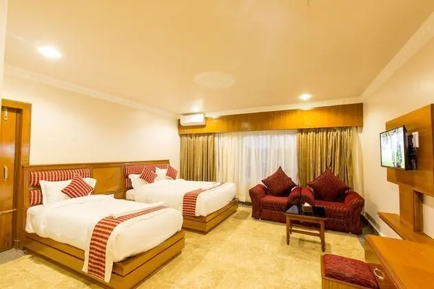 Deluxe Tek Büyük veya İki Ayrı Yataklı Oda, 1 Yatak Odası, Bahçe Manzaralı
