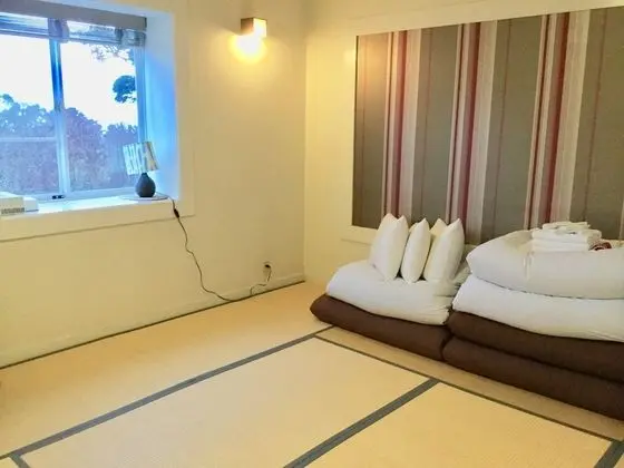 Traditional Oda (Japanese Style for 5, Pets allowed)