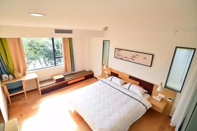 Comfort Tek Büyük Yataklı Oda