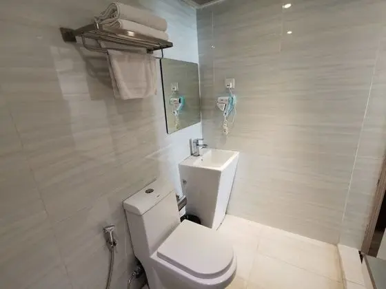 Standard Tek Büyük Yataklı Oda (No View)