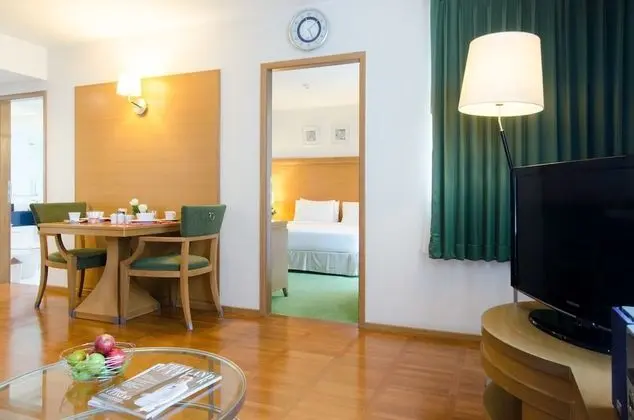 Süit, 1 Yatak Odası, Balkon (King Bed)