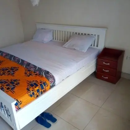 Tek Kişilik Oda, Ortak Banyo