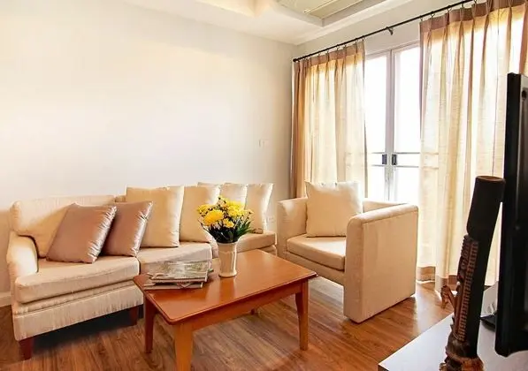 1-Bedroom Apartment