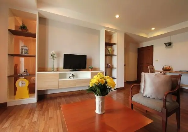 2-Bedroom Apartment (80 sqm)