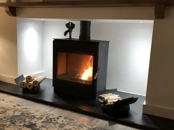 Ev