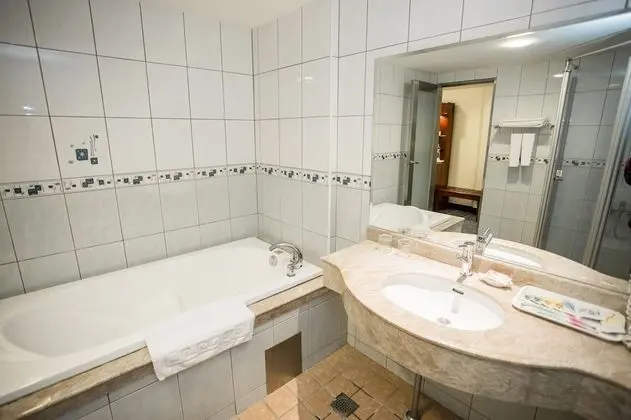 Deluxe İki Ayrı Yataklı Oda, 1 Yatak Odası