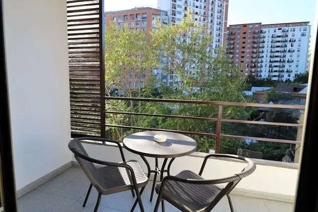 Standard Tek Büyük veya İki Ayrı Yataklı Oda, Balkon