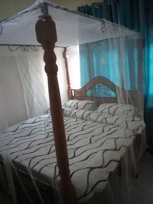 Standard Büyük Yataklı Tek Kişilik Oda