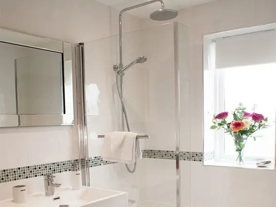 Oda, Özel Banyo, Bahçe Manzaralı