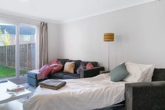 Superior Oda, Özel Banyo, Bahçe Manzaralı (3 Bedroom Serviced House)