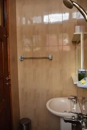 Deluxe Üç Kişilik Oda, 3 Tek Kişilik Yatak, Engellilere Uygun, Özel Banyo