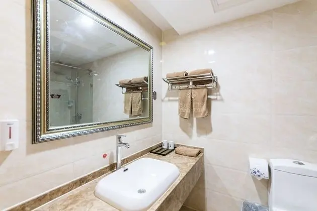 Standard Tek Büyük Yataklı Oda