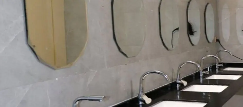 Ortak Ranzalı Oda, Sadece kadınlar için, Ortak Banyo (8ppl)