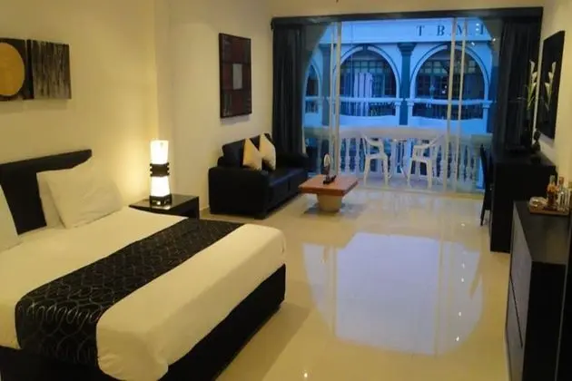 Executive Suite