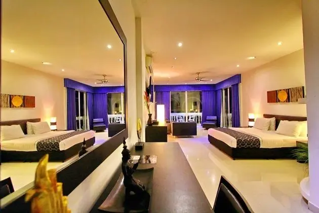 Executive Suite