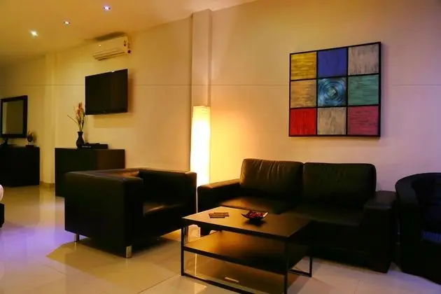 Executive Suite